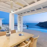 Blueros Luxury - Syros Private Pool Gem * Mégas Yialós-Nítes
