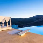 Villa Blueros Luxury - Syros Private Pool Gem Mégas Yialós-Nítes