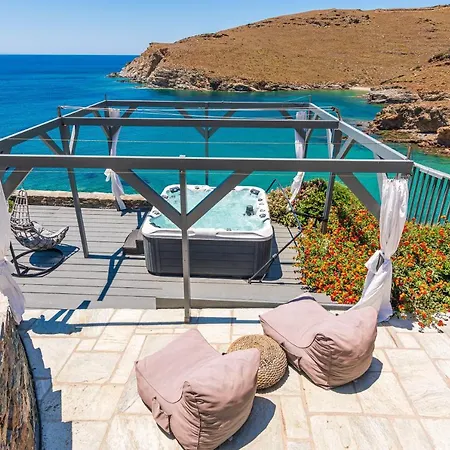 Blueros - Private 8-bedroom Estate With 100m Infinity Pool & Helipad, Syros