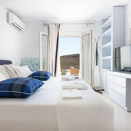 Blueros - Private 8-bedroom Estate With 100m Infinity Pool & Helipad, Syros Βίλα *