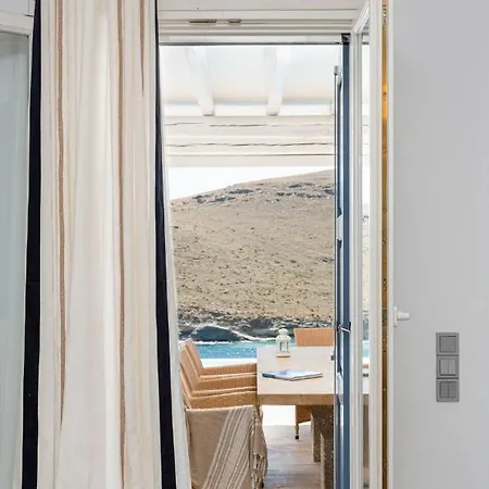 Blueros - Private 8-bedroom Estate With 100m Infinity Pool & Helipad, Syros Βίλα *