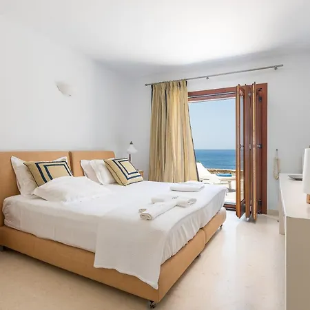 Blueros - Private 8-bedroom Estate With 100m Infinity Pool & Helipad, Syros Μέγας Γιαλός-Νίτες