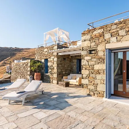 Blueros - Private 8-bedroom Estate With 100m Infinity Pool & Helipad, Syros