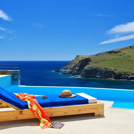 Βίλα Blueros - Private 8-bedroom Estate With 100m Infinity Pool & Helipad, Syros *