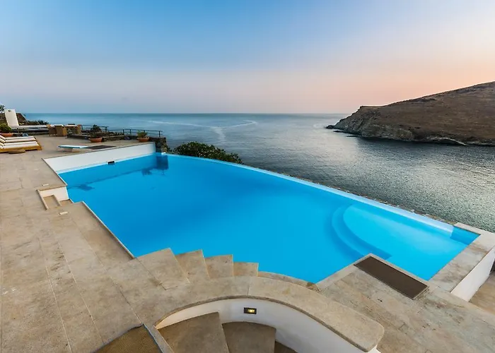 Blueros Luxury - Syros Private Pool Gem Mégas Yialós-Nítes