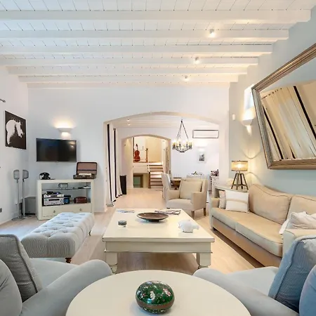 Blueros - Private 8-bedroom Estate With 100m Infinity Pool & Helipad, Syros * Mégas Yialós-Nítes
