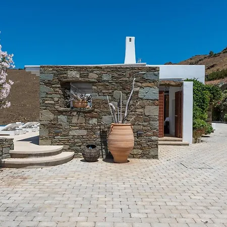 Blueros - Private 8-bedroom Estate With 100m Infinity Pool & Helipad, Syros Villa Mégas Yialós-Nítes