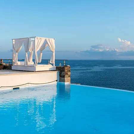 וילה Blueros - Private 8-bedroom Estate With 100m Infinity Pool & Helipad, Syros *
