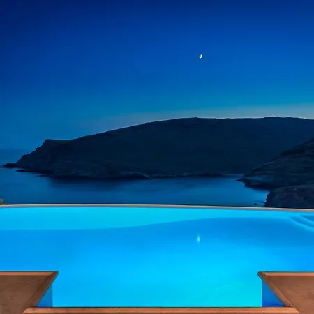 וילה Blueros - Private 8-bedroom Estate With 100m Infinity Pool & Helipad, Syros *