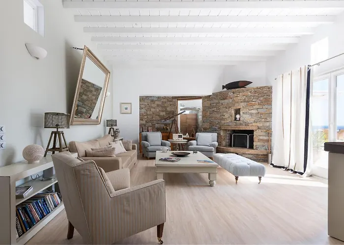 Blueros Luxury Villa Megas Gialos - Nites